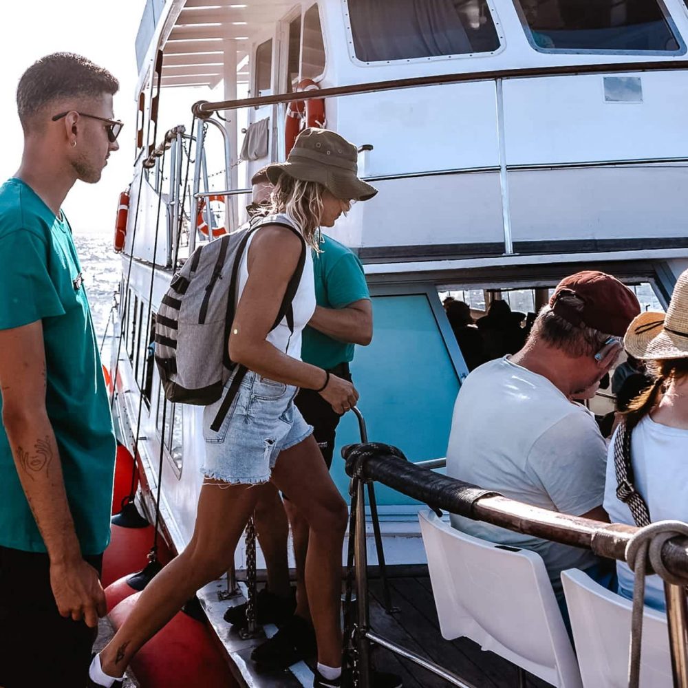 Embarcando en Isla de Lobos en el ferry